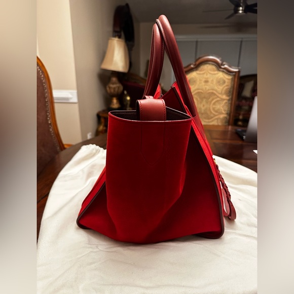 Bought for 2950.00 plus tax which was 3100
Serial number: W-LA-0164
With tag - Picture 6 of 9